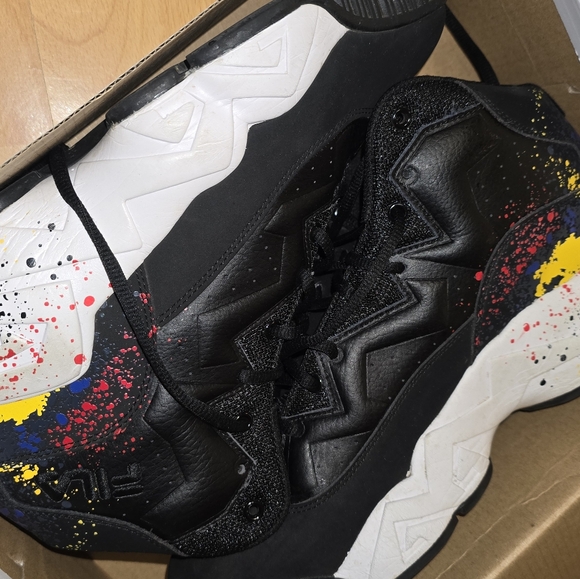 Men Fila Runners - Picture 1 of 4